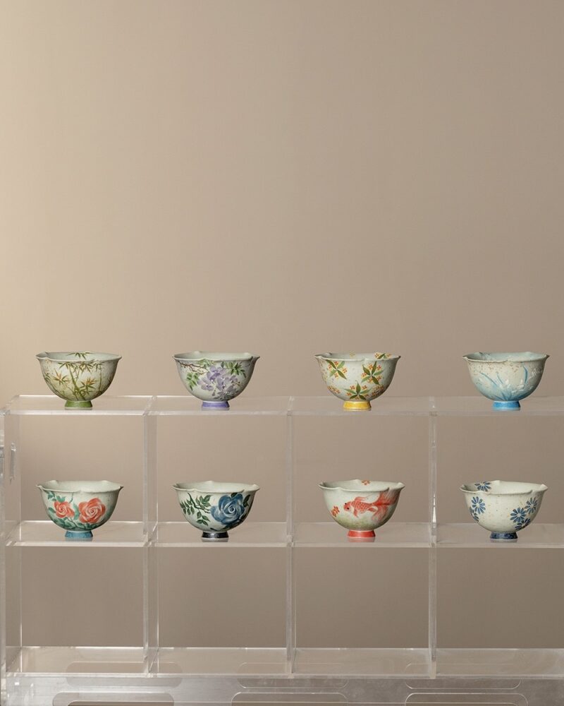 Hand-painted Ceramic Flowers 100ml Host Cup