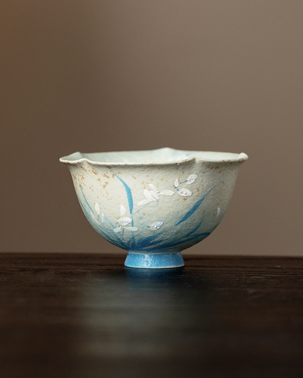 Hand-painted Ceramic Flowers 100ml Host Cup