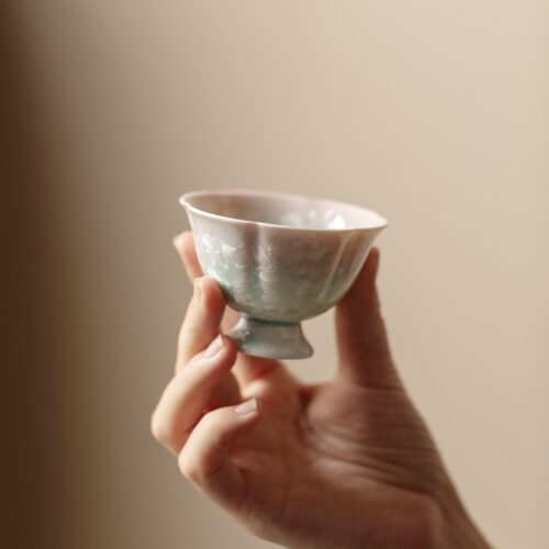 Handmade Gradient Glaze Ceramic Flower Petal Crystal 90ml Host Tea Cup