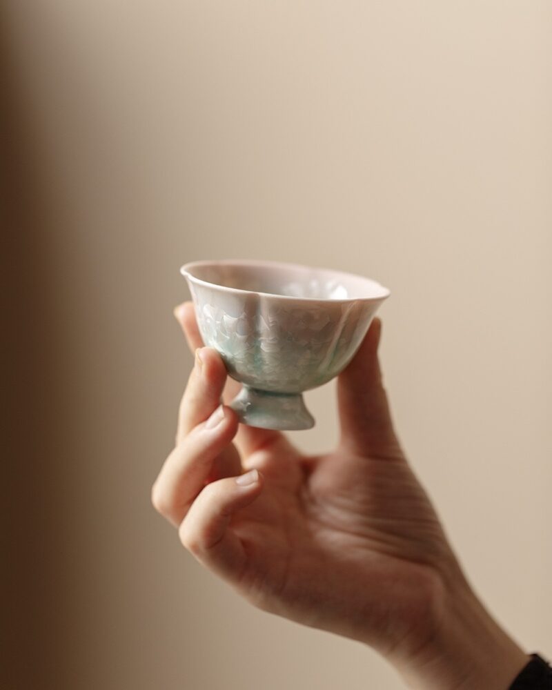 Handmade Gradient Glaze Ceramic Flower Petal Crystal 90ml Host Tea Cup