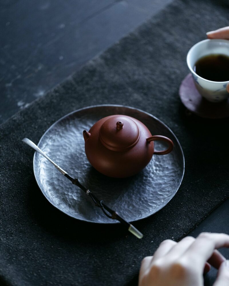 Handmade Hammered Texture Tinplate Metal Chaozhou Gong Fu Style Tea Boat