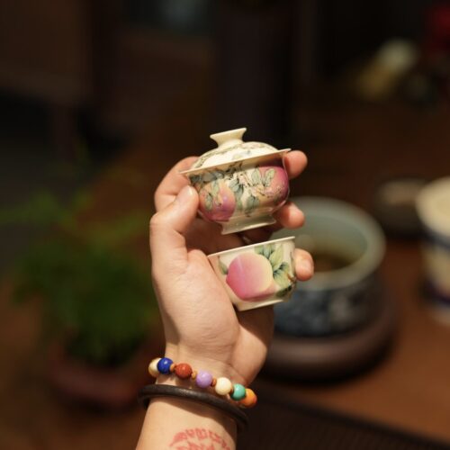 Handmade Hand-painted Fen Cai Ceramic Longevity Peach 70ml Gaiwan Set Pre Order Ship In 20 Days