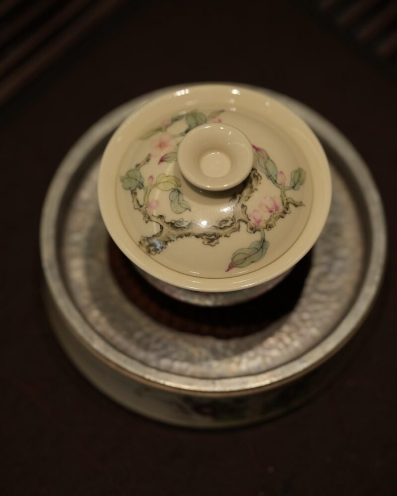 Handmade Hand-painted Fen Cai Ceramic Longevity Peach 70ml Gaiwan Set Pre Order Ship In 20 Days