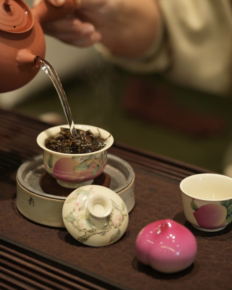 Handmade Hand-painted Fen Cai Ceramic Longevity Peach 70ml Gaiwan Set Pre Order Ship In 20 Days