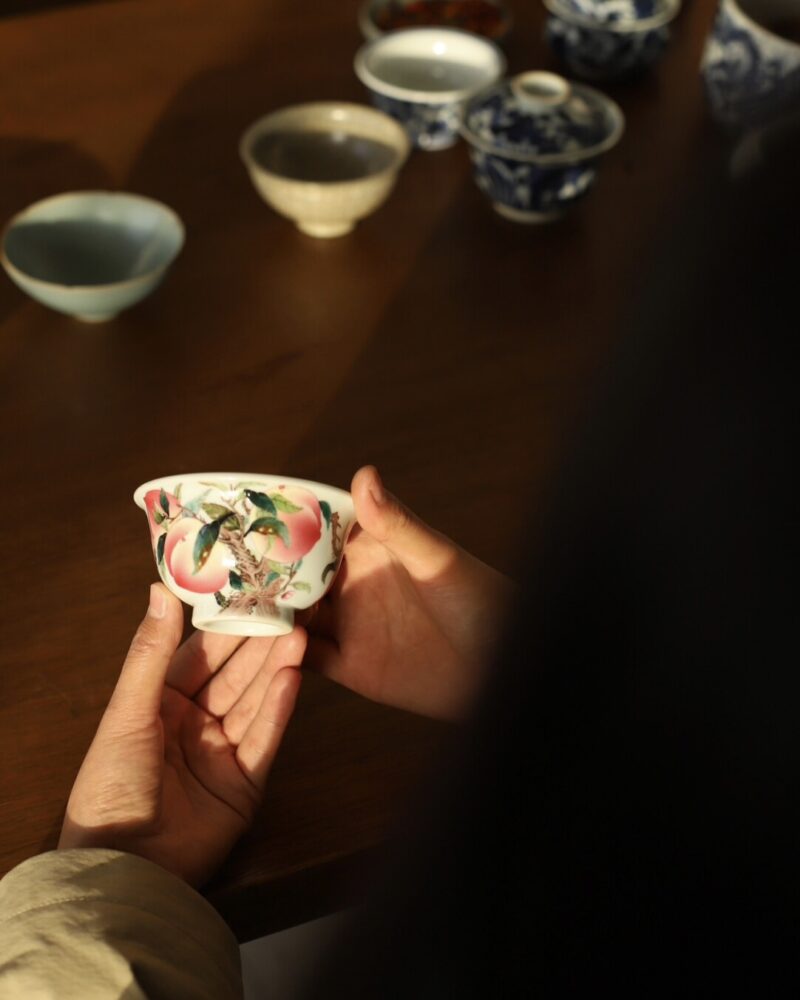 Handmade Hand-painted Fen Cai Ceramic Six Longevity Peaches 120ml Host Cup