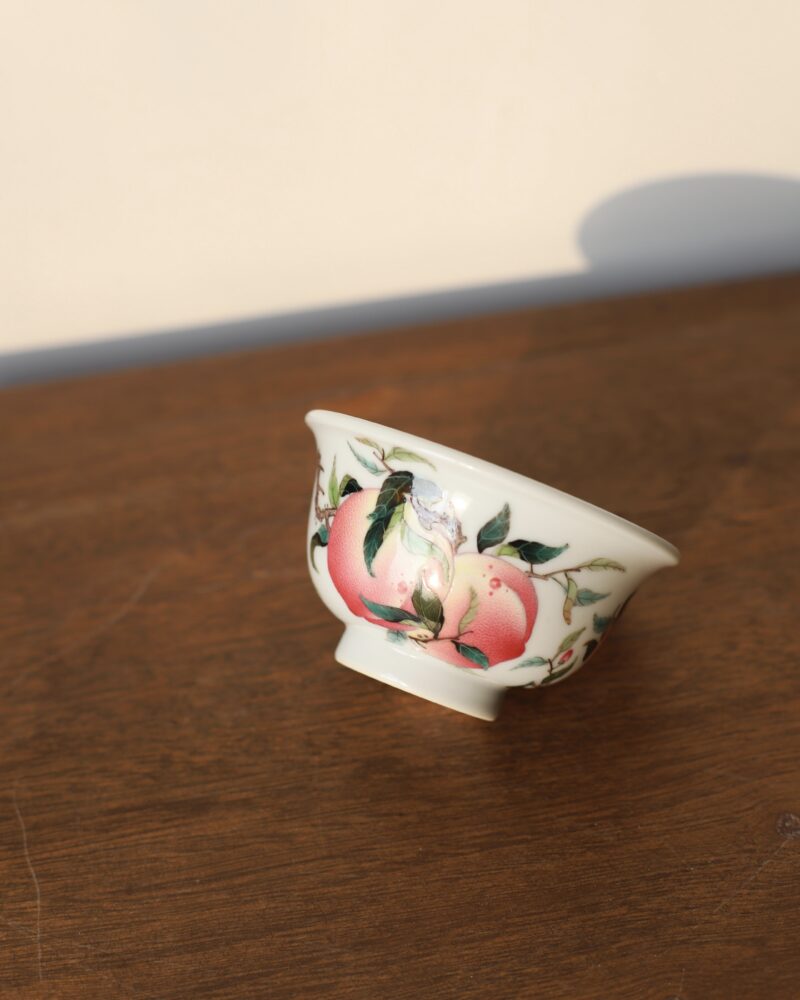 Handmade Hand-painted Fen Cai Ceramic Six Longevity Peaches 120ml Host Cup