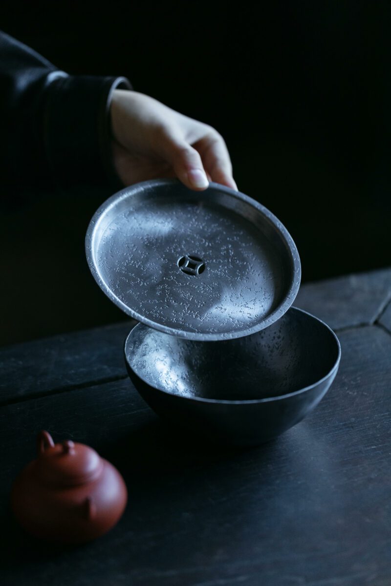 Handmade Vintage Style Hammered Texture Tin Coin Design 300ml Tea Boat