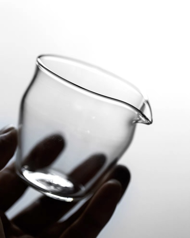 Simple Chic Zen Style Glass Narrow Mouth 140ml Fair Cup Gong Dao Bei