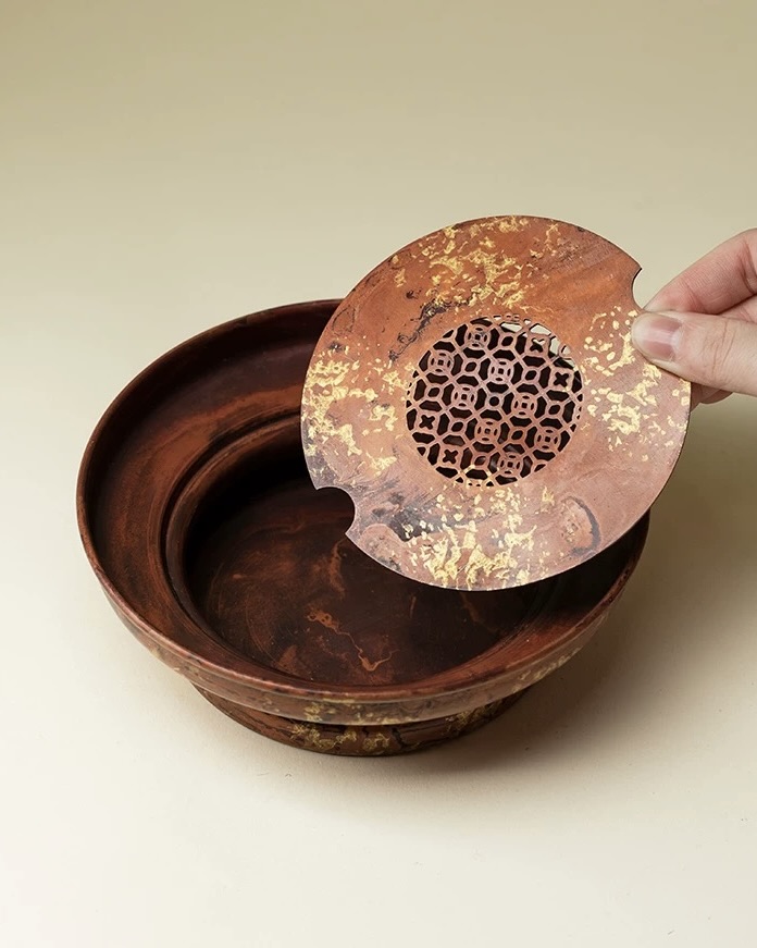 Vintage Style Handmade Copper Dragon Stand Tea Boat