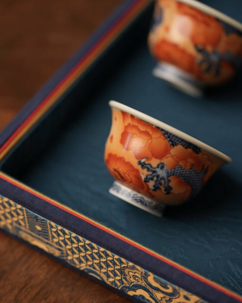 Handmade Hand-painted Qinghua Fan Hong Ceramic Dragon Through Flowers 50ml Host Cup