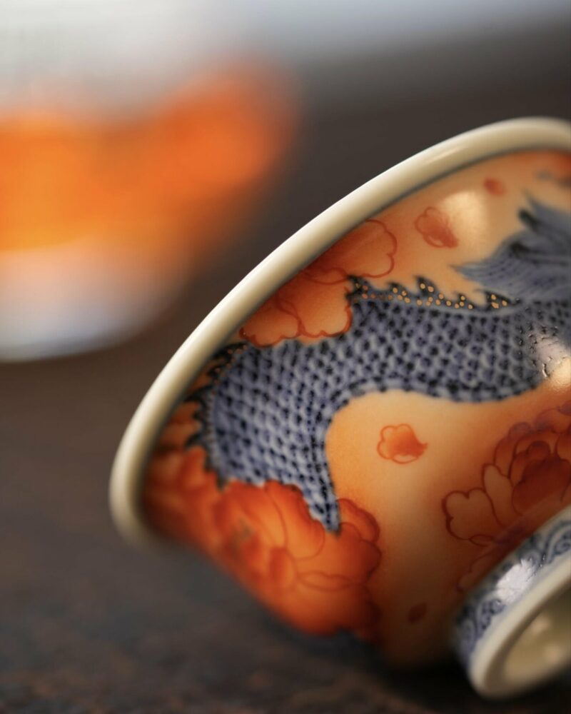 Handmade Hand-painted Qinghua Fan Hong Ceramic Dragon Through Flowers 50ml Host Cup