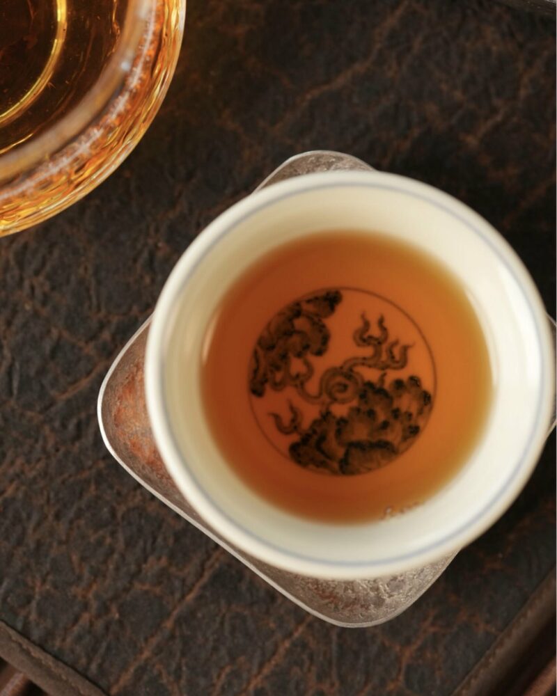 Handmade Hand-painted Qinghua Fan Hong Ceramic Dragon Through Flowers 50ml Host Cup