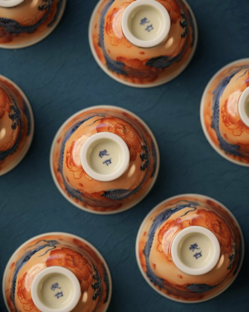 Handmade Hand-painted Qinghua Fan Hong Ceramic Dragon Through Flowers 50ml Host Cup