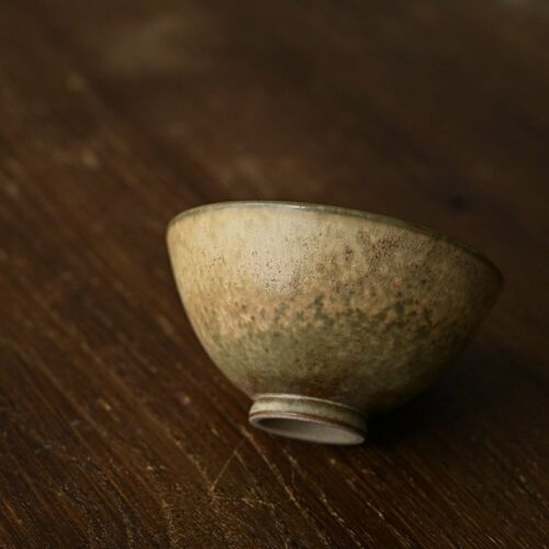 Handmade Sand Yellow Glaze Ceramic Chicken Heart 100ml Host Cup