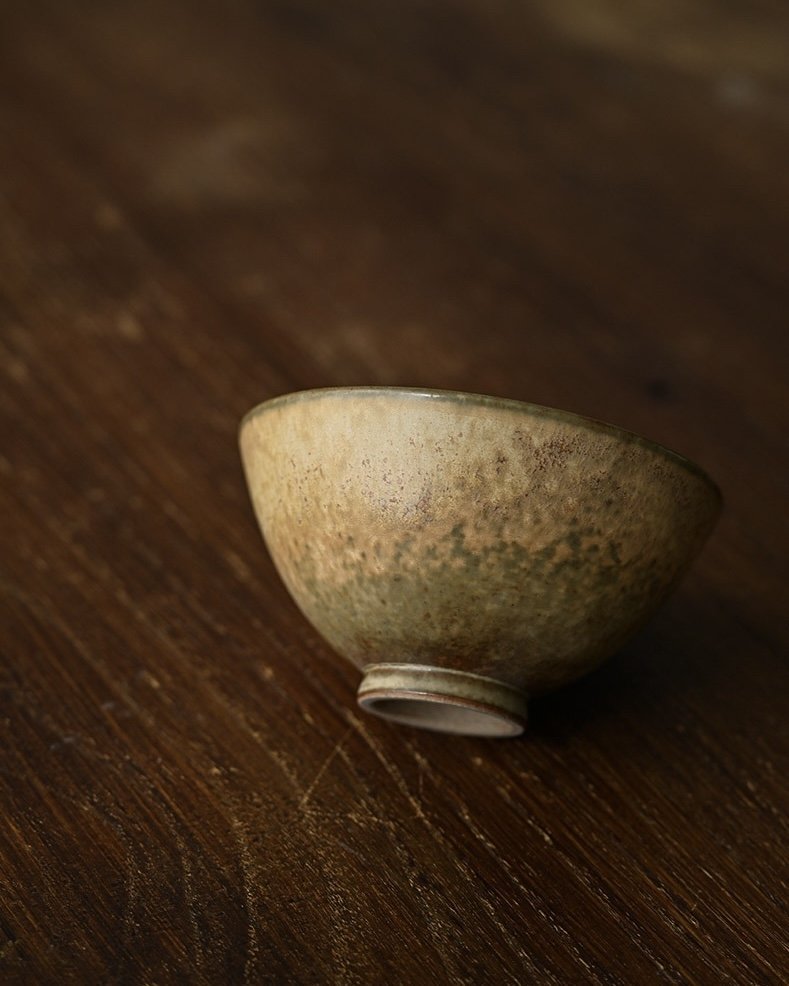 Handmade Sand Yellow Glaze Ceramic Chicken Heart 100ml Host Cup