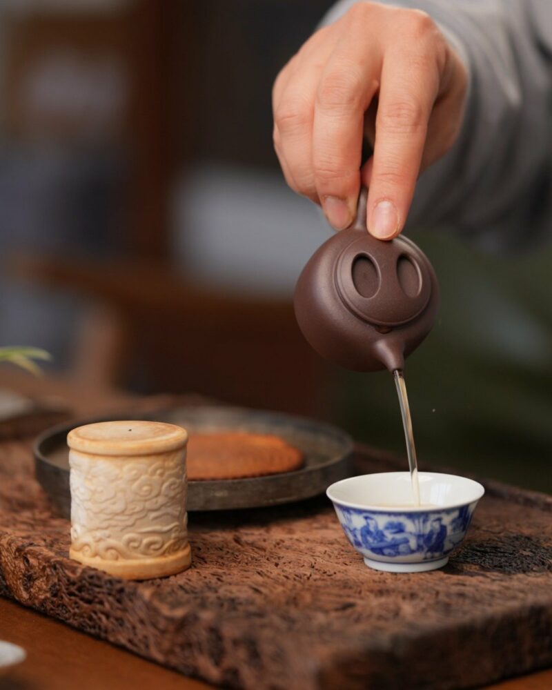 Half-Handmade-Mini-Zini-Niu-Gai-Lian-Zi-50ml-Yixing-Teapot5 Half Handmade Mini Zini Niu Gai Lian Zi 50ml Yixing Teapot