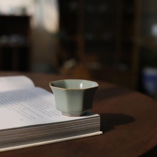 Handmade-Celadon-Ru-Ware-Song-Dynasty-Style-Octagonal-55ml-Host-Cup1 Handmade Celadon Ru Ware Song Dynasty Style Octagonal 55ml Host Cup