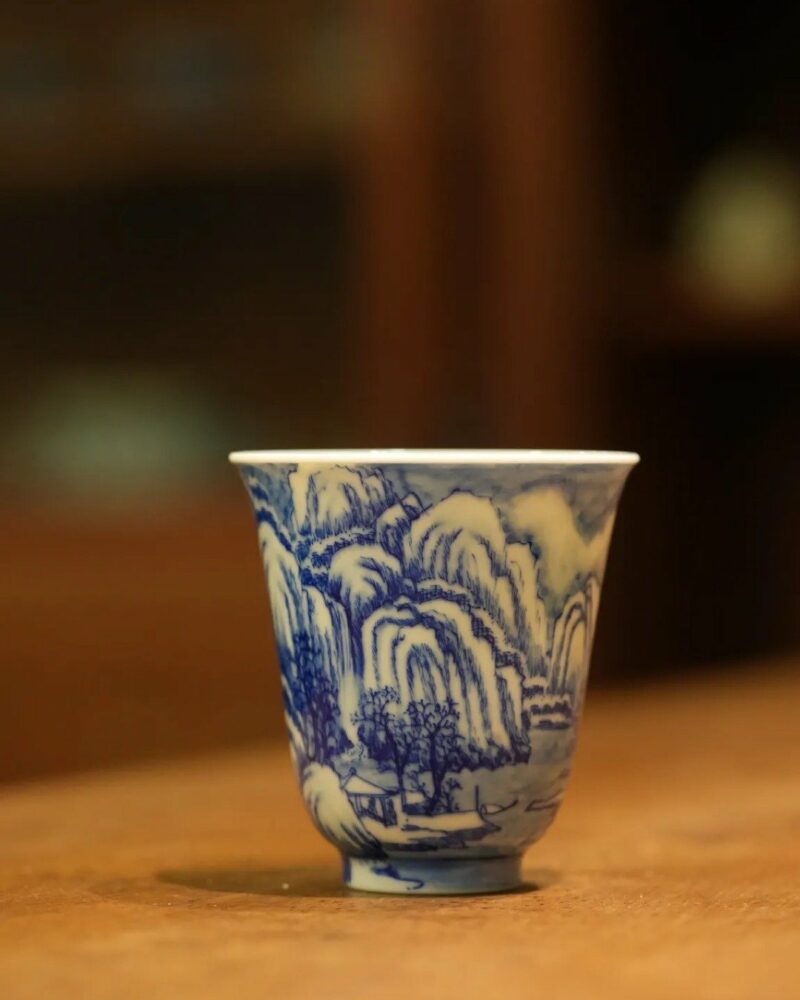 Handmade Hand-painted Ceramic Blue and White Landscape Snow Scene 80ml Host Cup