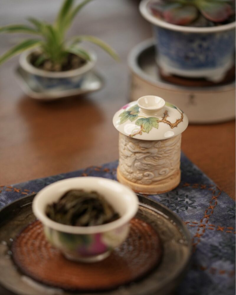 Handmade Hand-painted Fen Cai Ceramic Longevity Peach 50ml Gaiwan Set Pre Order Ship In 20 Days
