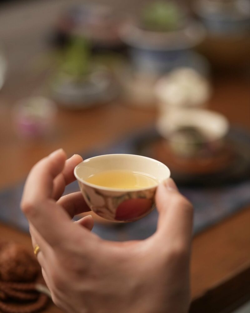 Handmade Hand-painted Fen Cai Ceramic Longevity Peach 50ml Gaiwan Set Pre Order Ship In 20 Days