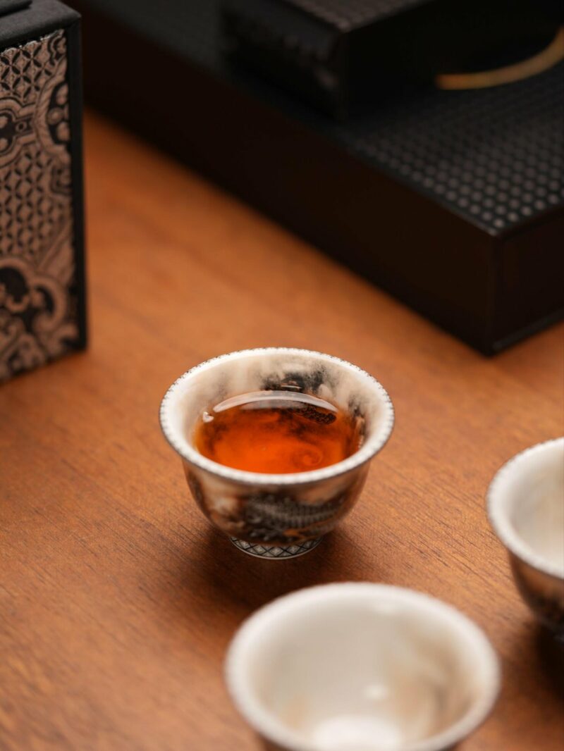 Handmade Hand-painted Ink Painting Ceramic Chinese Dragon 50ml Host Cup Pre Order Ship In 20 Days