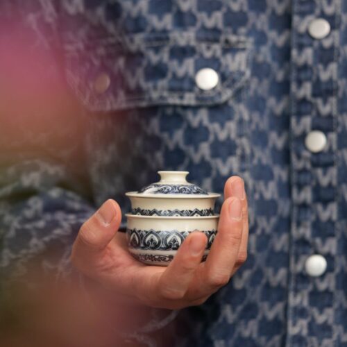 Handmade-Hand-painted-Porcelain-Blue-White-Baoxiang-Pattern-65ml-Gaiwan-Set-Pre-Order-Ship-In-20-Days1 Handmade Hand-painted Porcelain Blue & White Baoxiang Pattern 65ml Gaiwan Set Pre Order Ship In 20 Days