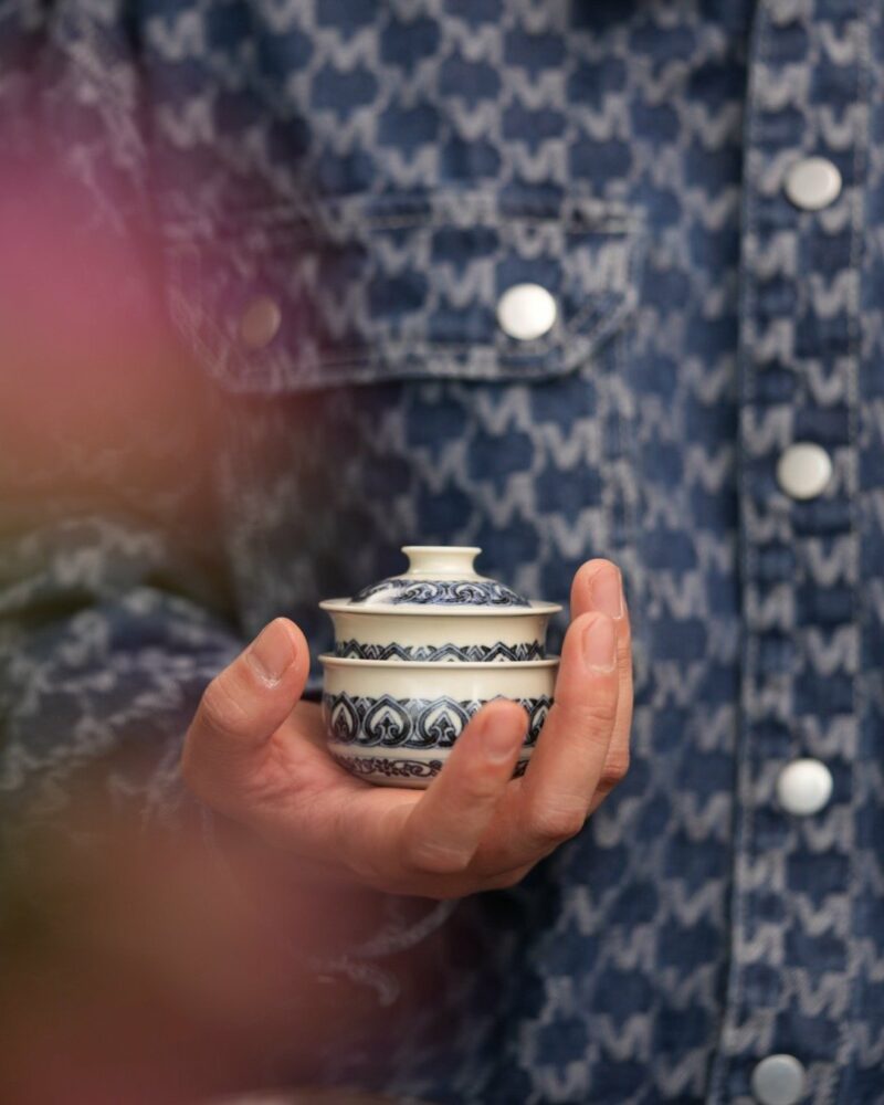 Handmade-Hand-painted-Porcelain-Blue-White-Baoxiang-Pattern-65ml-Gaiwan-Set-Pre-Order-Ship-In-20-Days1 Handmade Hand-painted Porcelain Blue & White Baoxiang Pattern 65ml Gaiwan Set Pre Order Ship In 20 Days