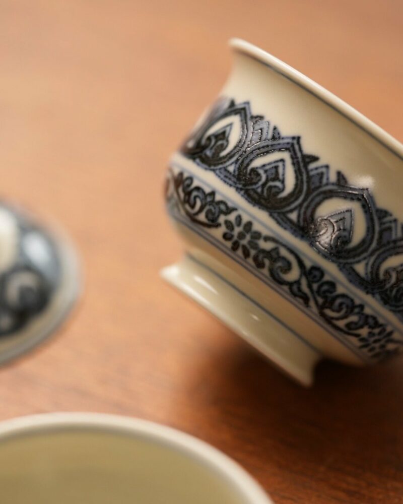 Handmade-Hand-painted-Porcelain-Blue-White-Baoxiang-Pattern-65ml-Gaiwan-Set-Pre-Order-Ship-In-20-Days10 Handmade Hand-painted Porcelain Blue & White Baoxiang Pattern 65ml Gaiwan Set Pre Order Ship In 20 Days