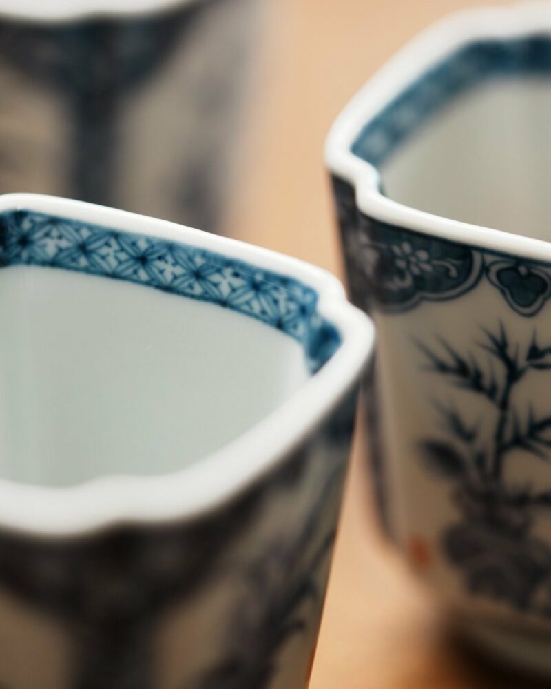 Handmade-Hand-painted-Porcelain-Blue-and-White-Open-Window-Four-Gentlemen-Square-100ml-Host-Cup2 Handmade Hand-painted Porcelain Blue and White Open Window Four Gentlemen Square 100ml Host Cup Pre Order Ship In 20 Days