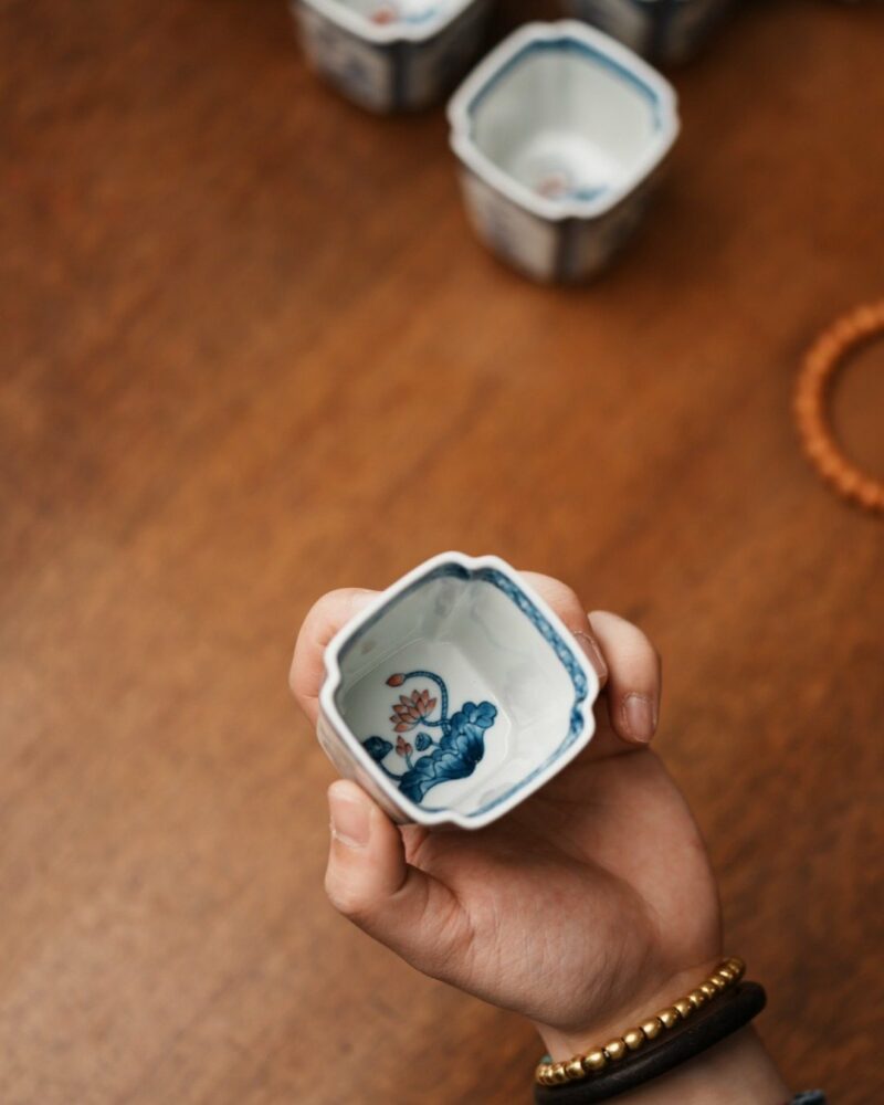 Handmade-Hand-painted-Porcelain-Blue-and-White-Open-Window-Four-Gentlemen-Square-100ml-Host-Cup6 Handmade Hand-painted Porcelain Blue and White Open Window Four Gentlemen Square 100ml Host Cup Pre Order Ship In 20 Days