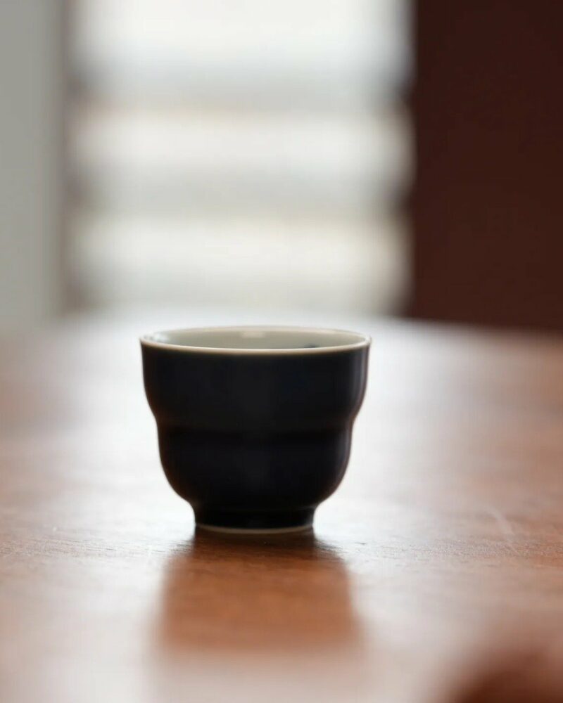 Handmade-Hand-painted-Porcelain-Wood-Firing-Kiln-Blue-and-White-Gourd-45cc-Tea-Cup3 Handmade Hand-painted Porcelain Wood Firing Kiln Blue and White Gourd 45cc Tea Cup