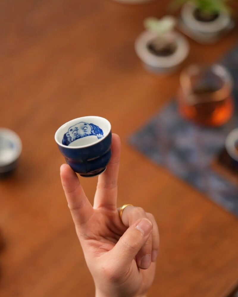 Handmade-Hand-painted-Porcelain-Wood-Firing-Kiln-Blue-and-White-Gourd-45cc-Tea-Cup5 Handmade Hand-painted Porcelain Wood Firing Kiln Blue and White Gourd 45cc Tea Cup