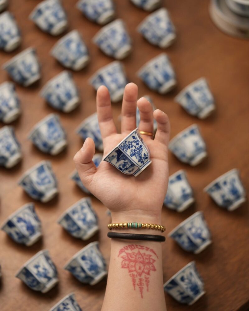 Handmade Hand-painted Qinghua Ceramic Four Seasons Hexagonal 40ml Tea Cup