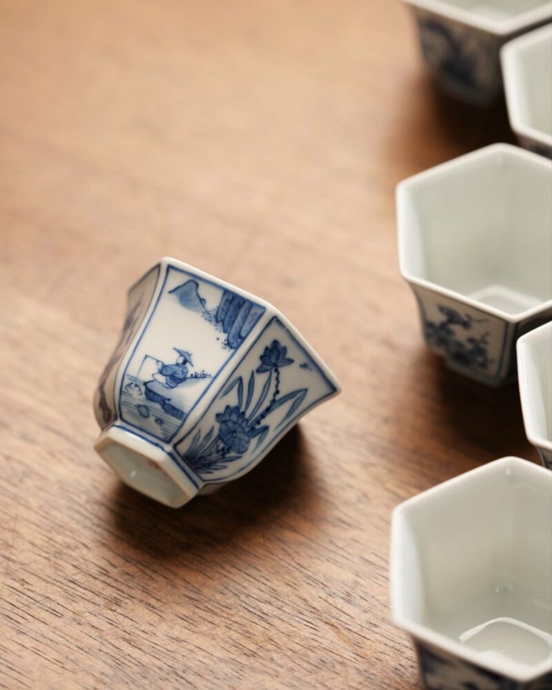 Handmade Hand-painted Qinghua Ceramic Four Seasons Hexagonal 40ml Tea Cup