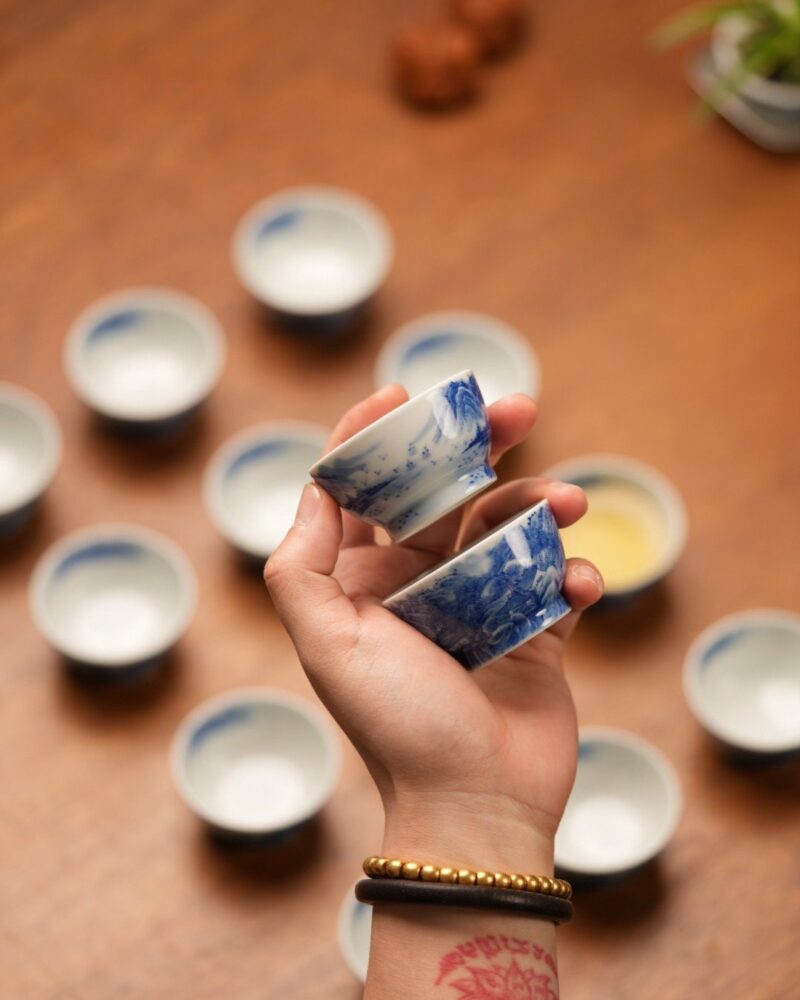 Handmade Hand-painted Qinghua Ceramic Landscape 50ml Host Cup