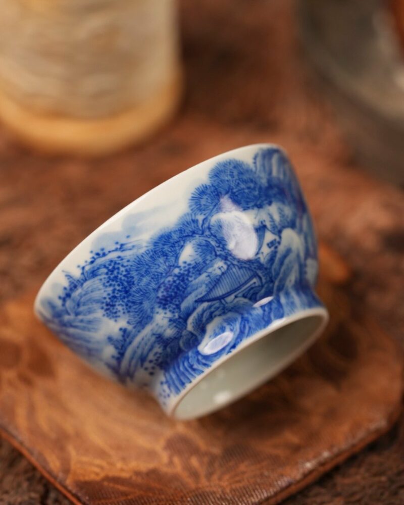 Handmade Hand-painted Qinghua Ceramic Landscape 50ml Host Cup