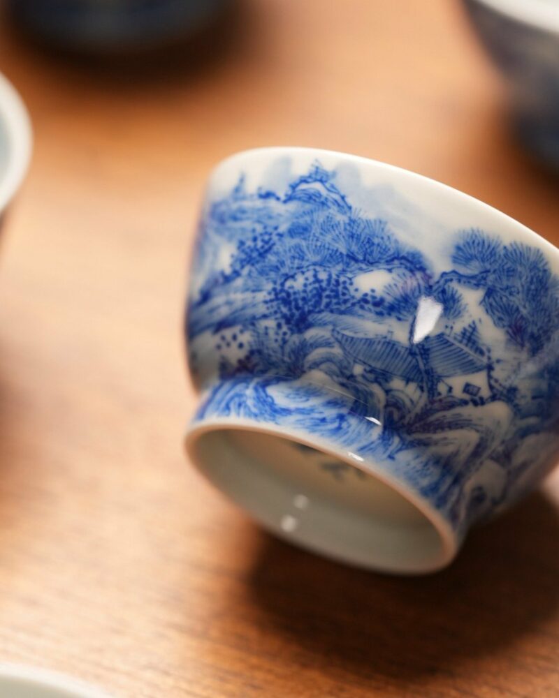 Handmade Hand-painted Qinghua Ceramic Landscape 50ml Host Cup