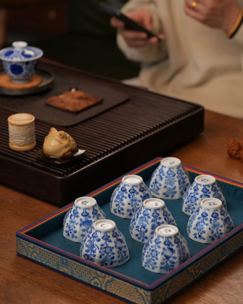 Handmade Hand-painted Qinghua Porcelain Four Flowers Four Fruits Octagonal 110cc Host Cup