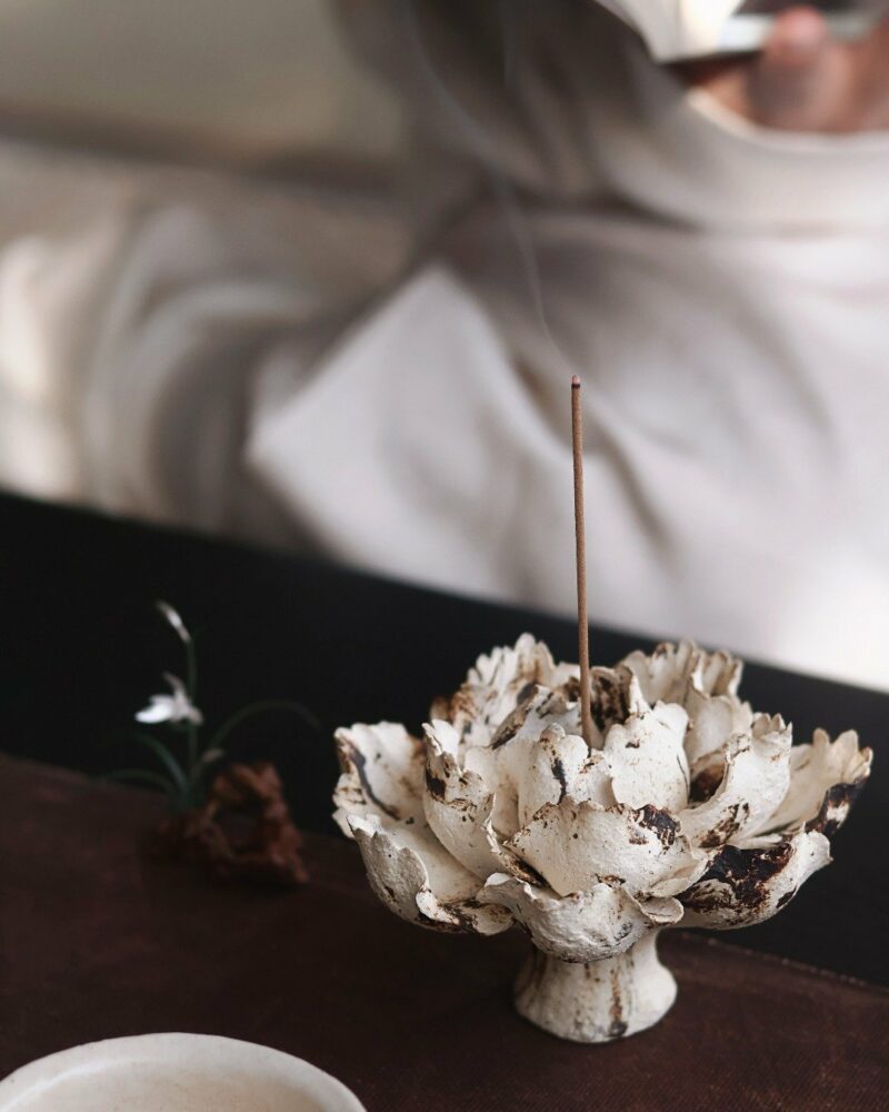 Handmade Minimalist Clay Flower Design Incense Holder