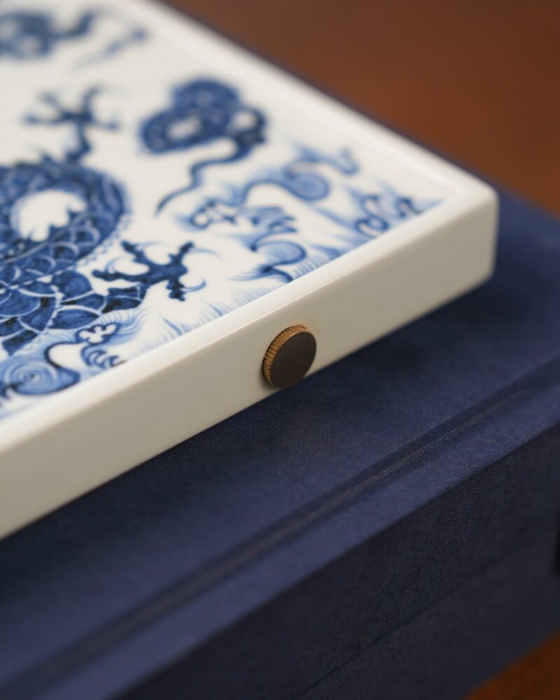 Handmade Underglaze decoration Porcelain Yuan Blue and White Five Dragons Chinese Tea Tray