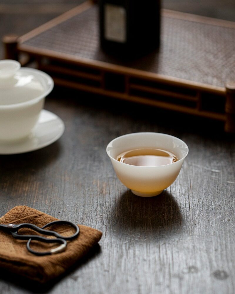 Minimalist Porcelain Ice Jade 70ml Host Cup