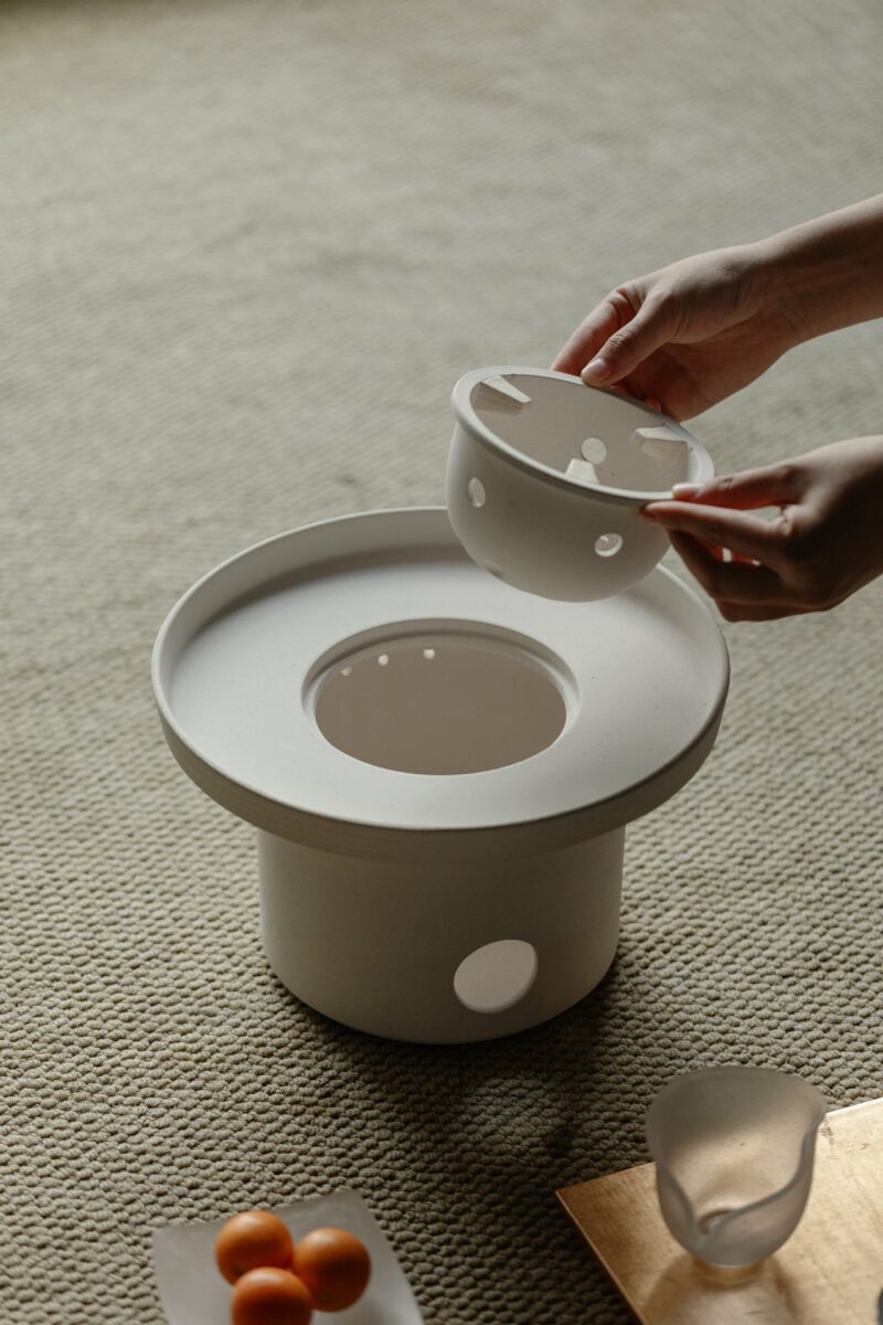 Minimalist White Clay Moon Serenity Charcoal Stove