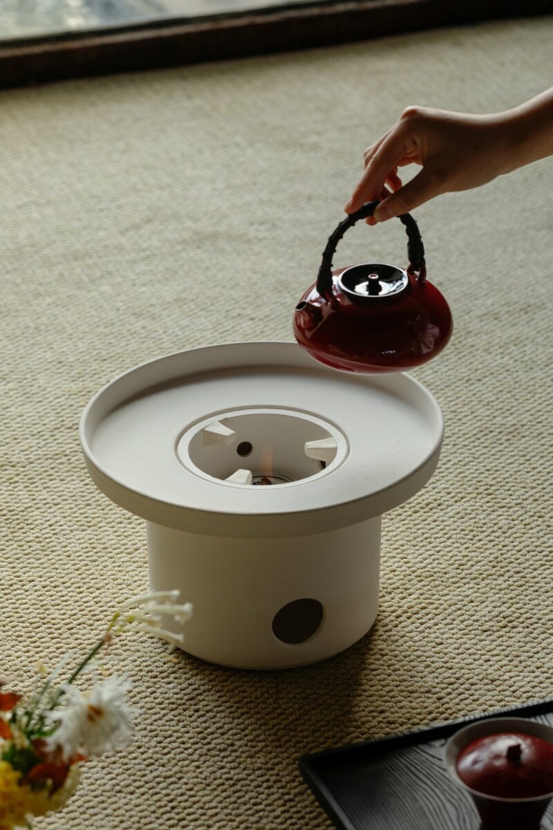 Minimalist White Clay Moon Serenity Charcoal Stove