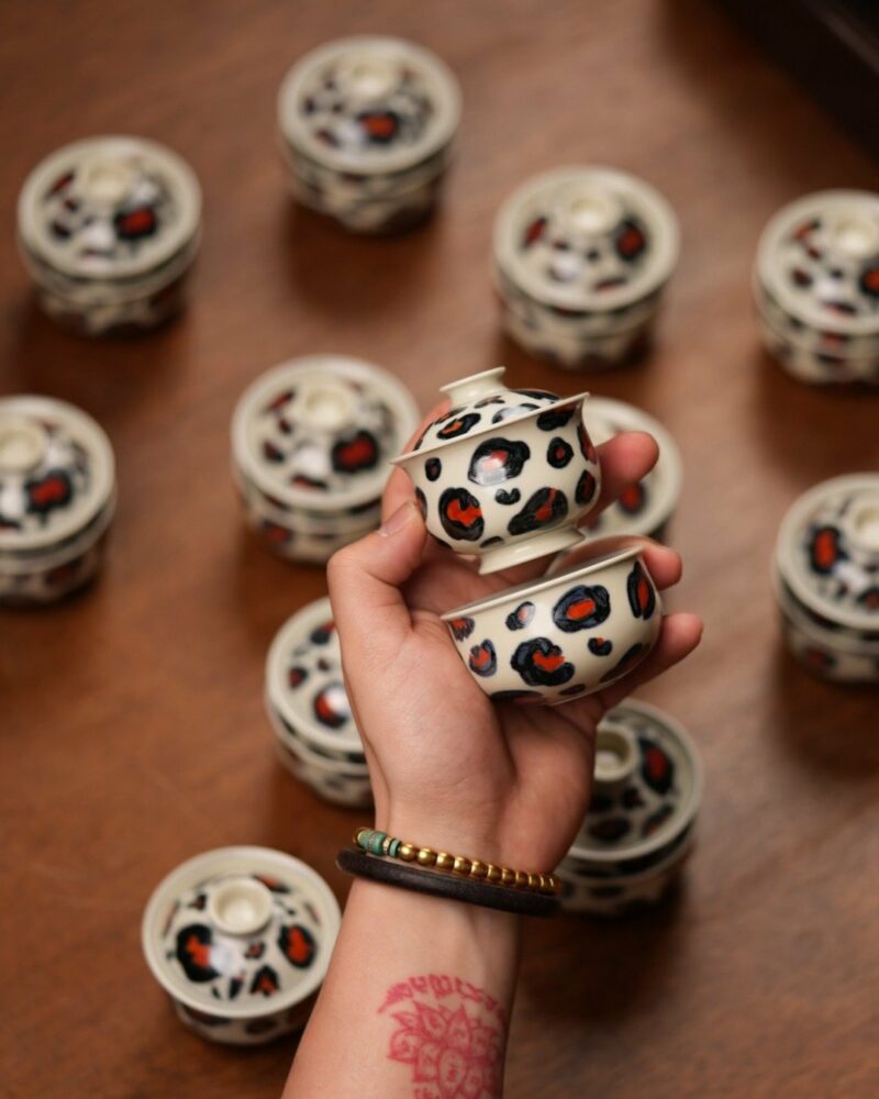 Hand-painted Qinghua Iron-red Porcelain leopard motif 60ml Gaiwan Set