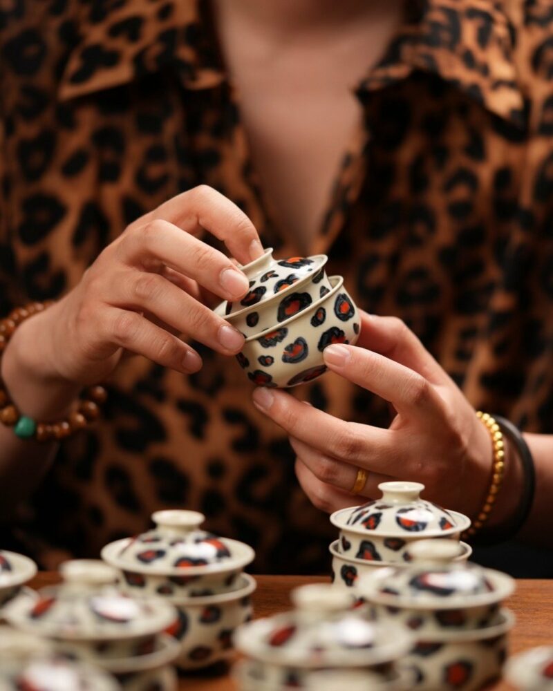 Hand-painted Qinghua Iron-red Porcelain leopard motif 60ml Gaiwan Set