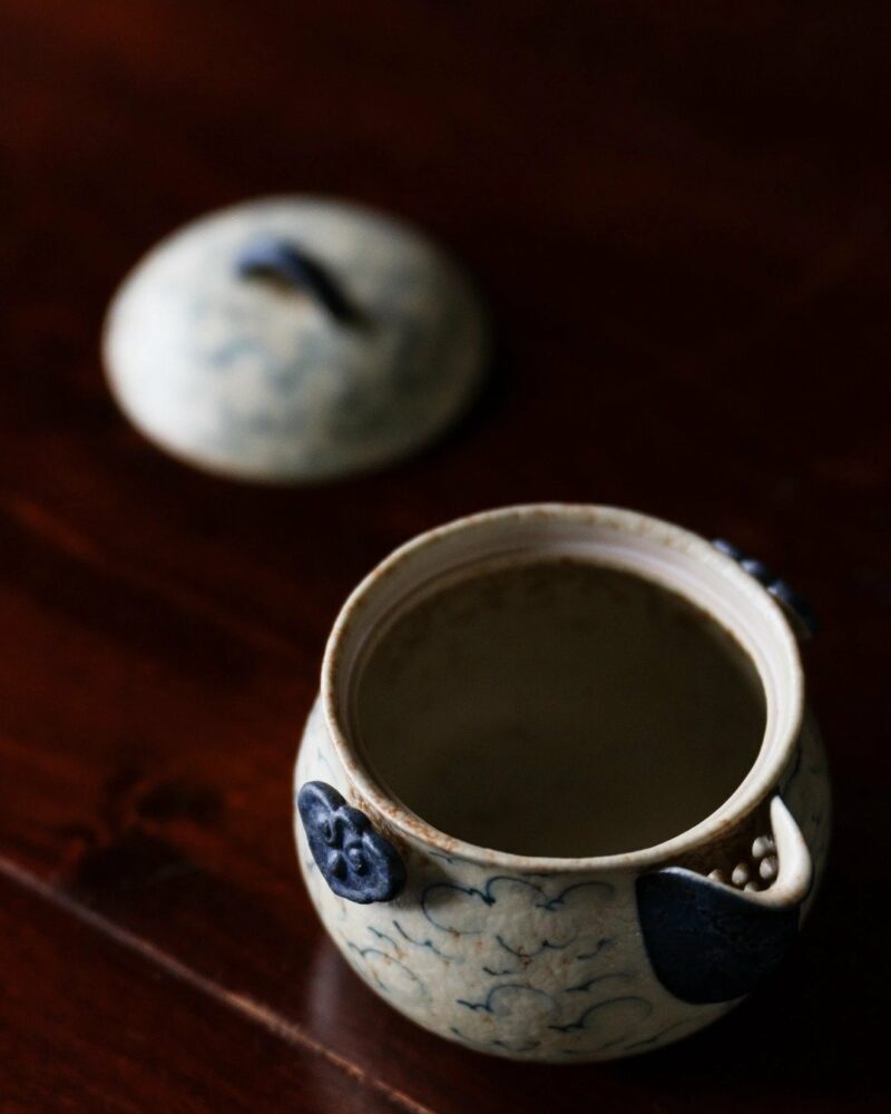 Handmade Vintage Style Ceramic Hand-Painted Blue Cloud Pattern 150ml Grabpot