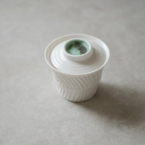 Minimalist-Porcelain-Snowfall-Crinkle-Jade-Knob-130ml-Gaiwan1 Minimalist Porcelain Snowfall Crinkle Jade Knob 130ml Gaiwan