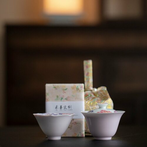 Portable Chinese Style Ceramic Sakura-pattern 90ml Travel Tea Set