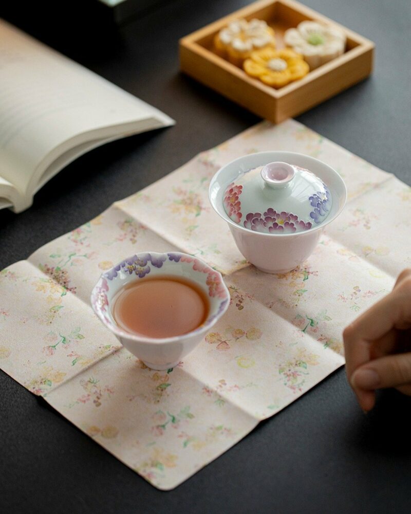 Portable Chinese Style Ceramic Sakura-pattern 90ml Travel Tea Set