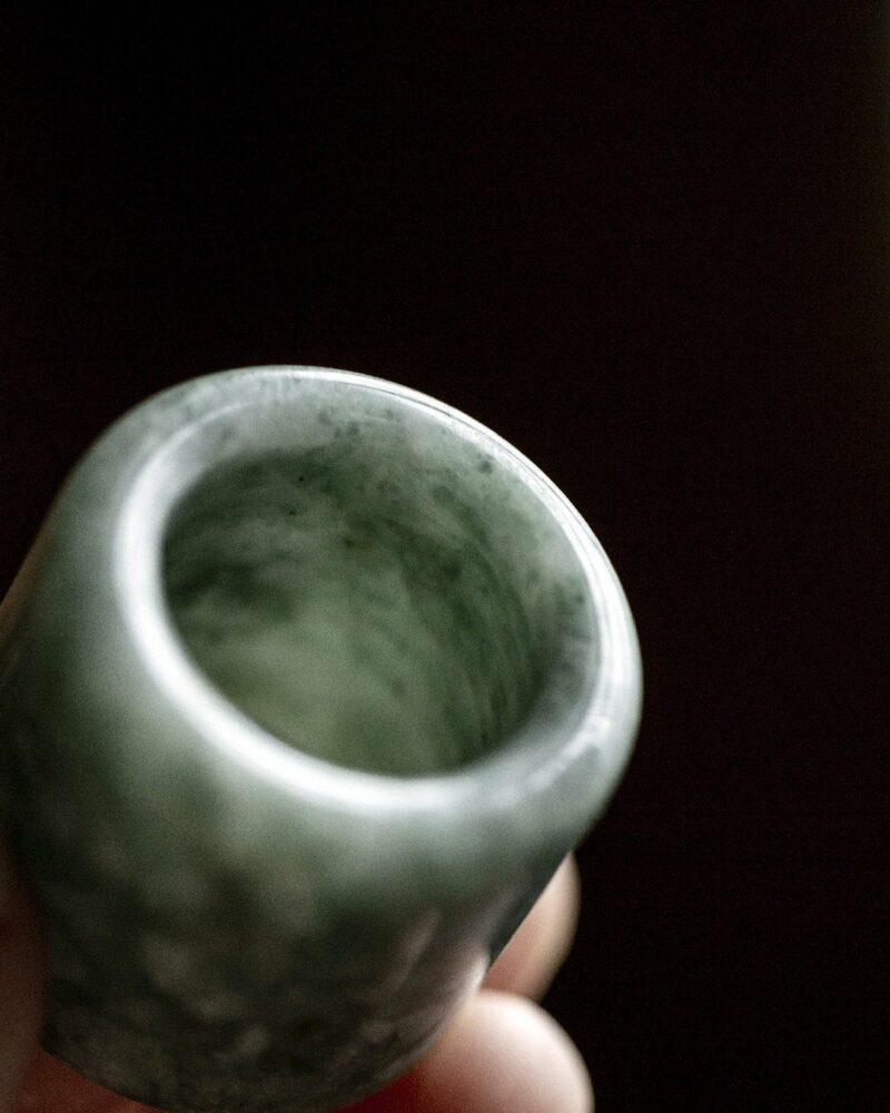 Vintage Style Chinese Style Jade Ring Form Lid Holder